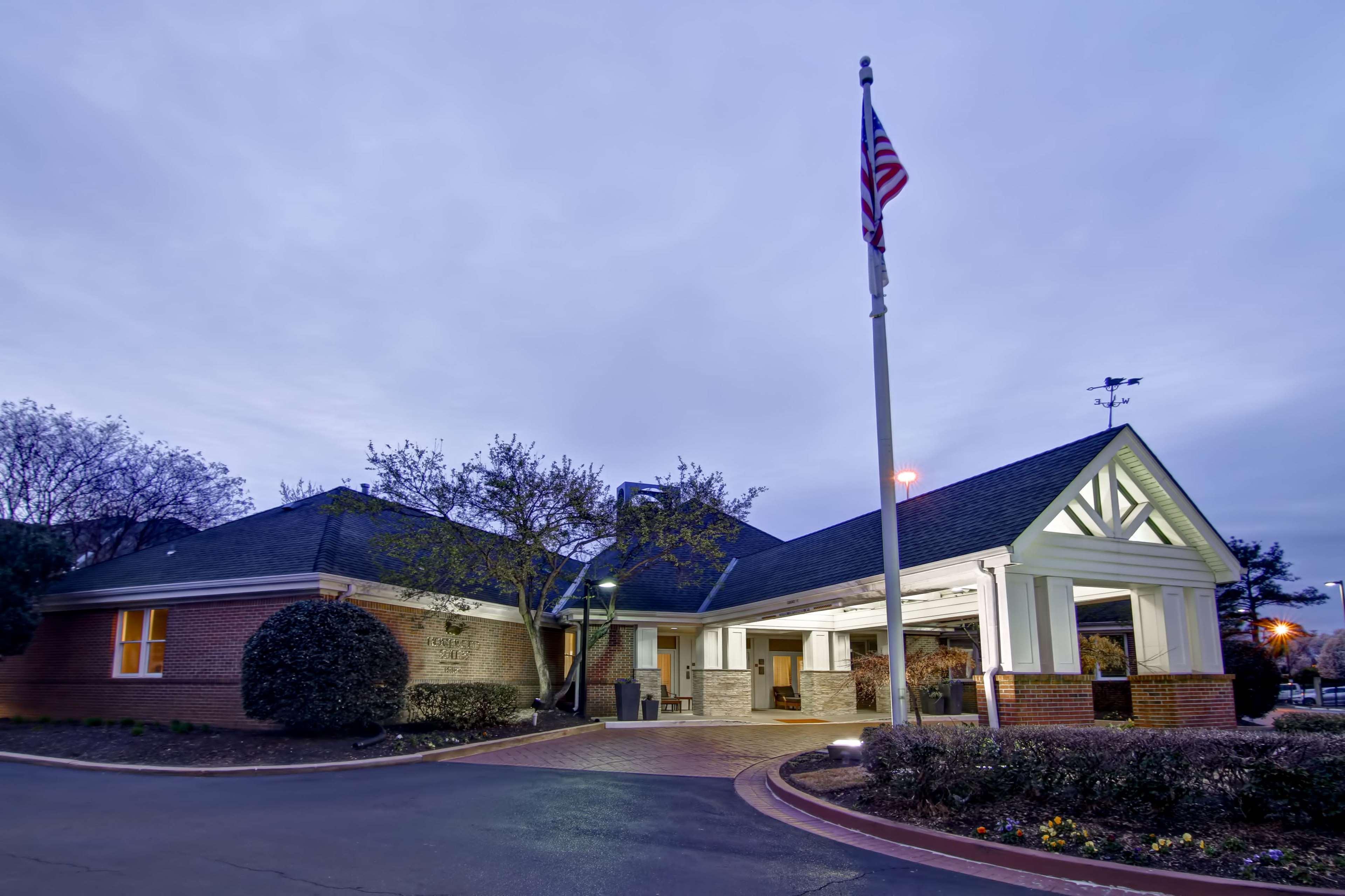Hotel Poplar And 3*